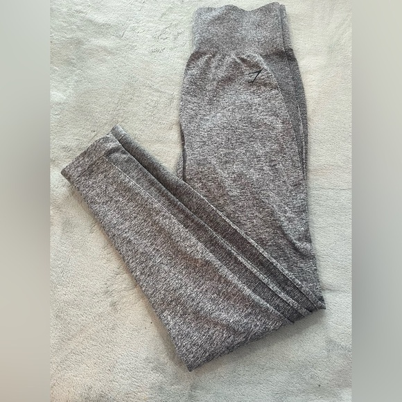 Gymshark Leggings - Picture 1 of 6